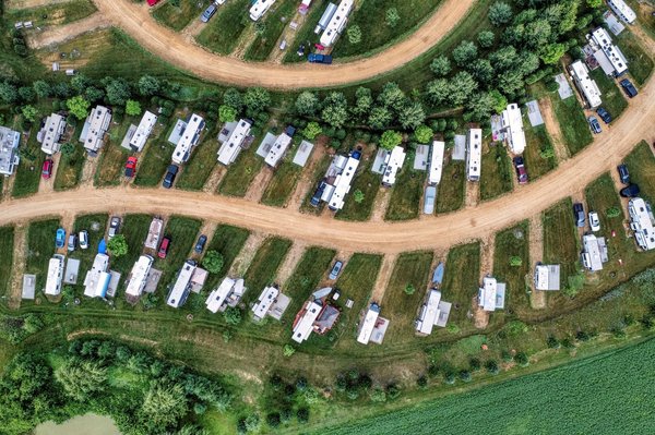 Comment se protéger des intempéries en faisant du camping en Vendée ?